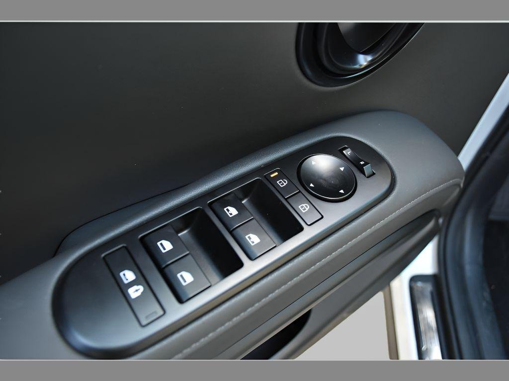 New 2026 Creamy White Pearl Hyundai XRT Pro image 15