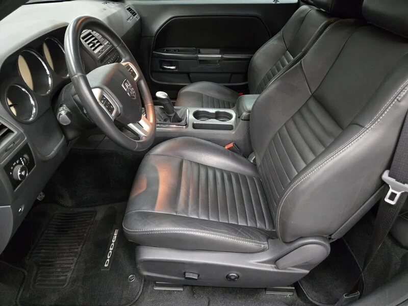 Used 2013 Granite Crystal Metallic Dodge R/T Classic image 7