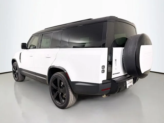 New 2026 Fuji White Land Rover S image 7