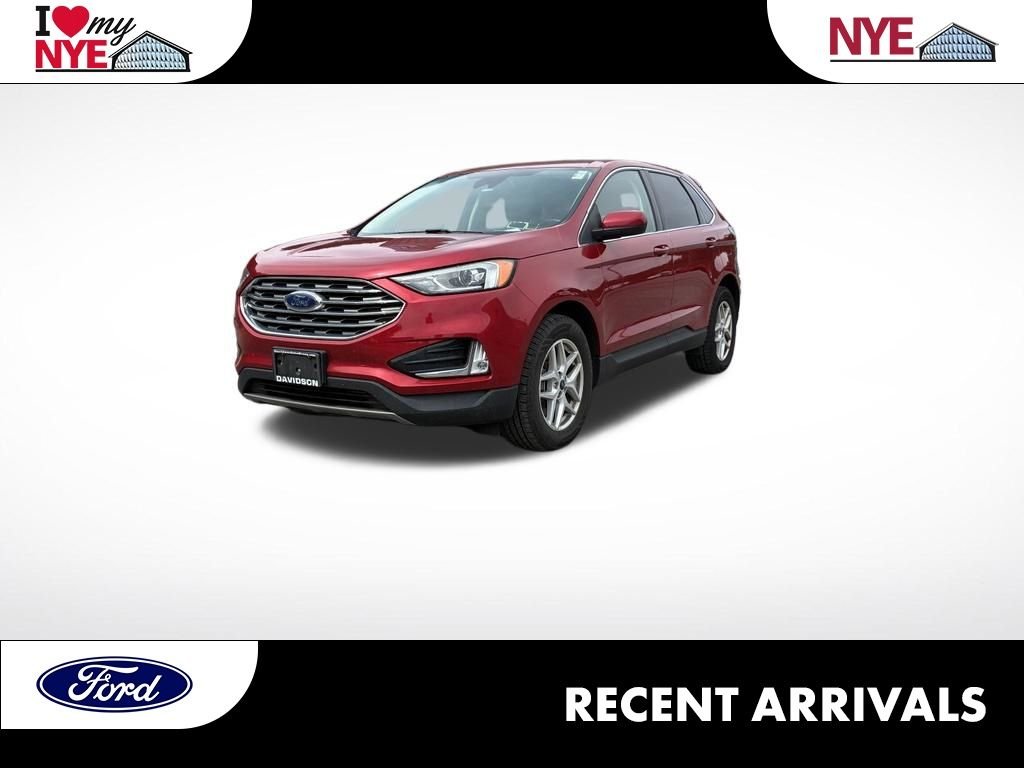 Certified Used 2022 Red Metallic Ford SEL image 1