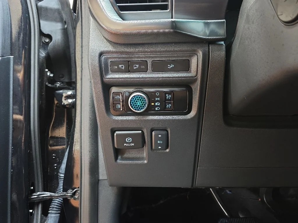 Used 2024 Black Ford Lariat image 26