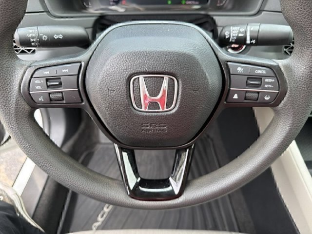 Used 2024 White Honda LX image 17
