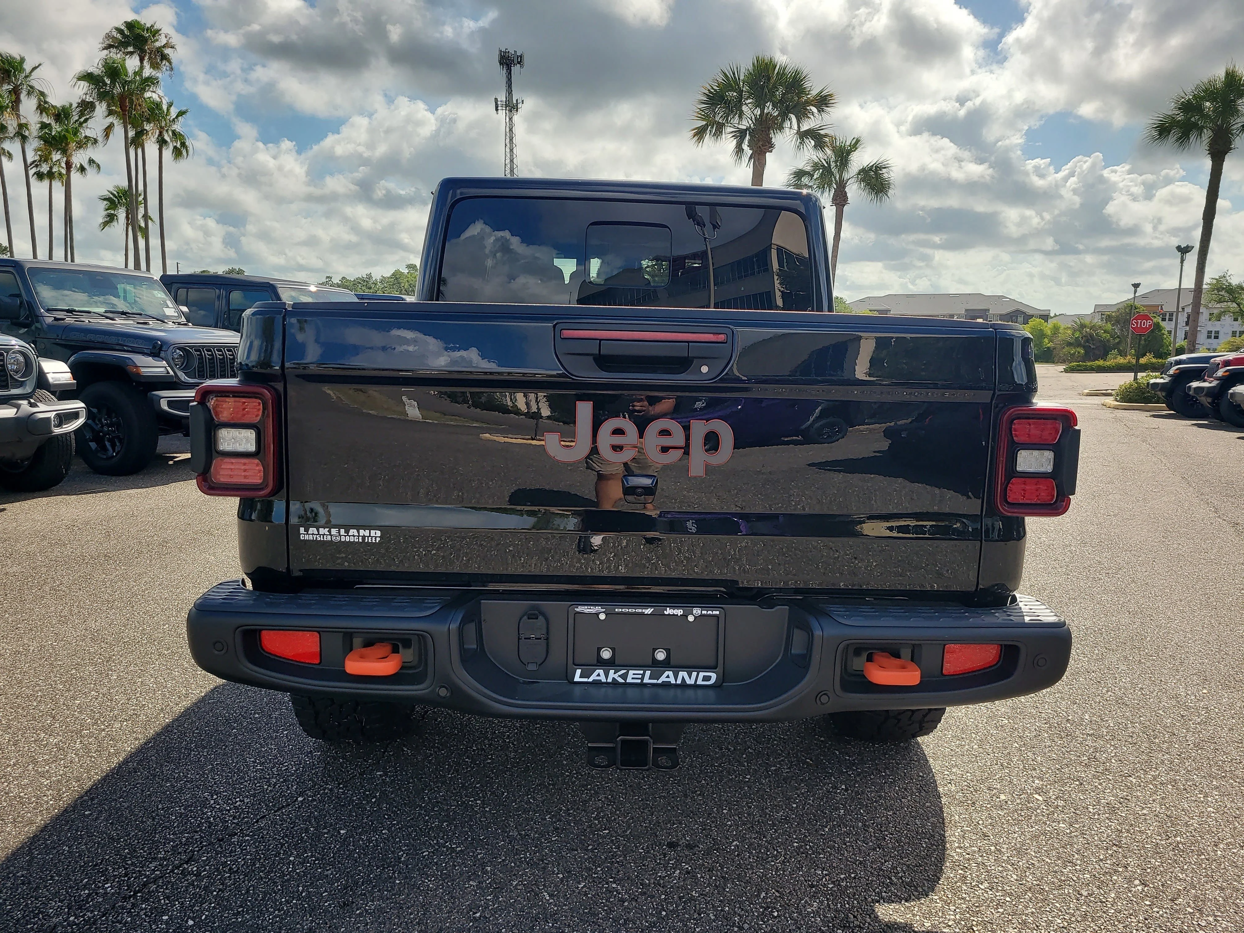 New 2026 Black Clearcoat Jeep Mojave X image 7