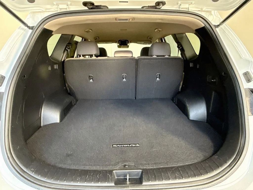 Used 2022 Quartz White Hyundai SEL image 26