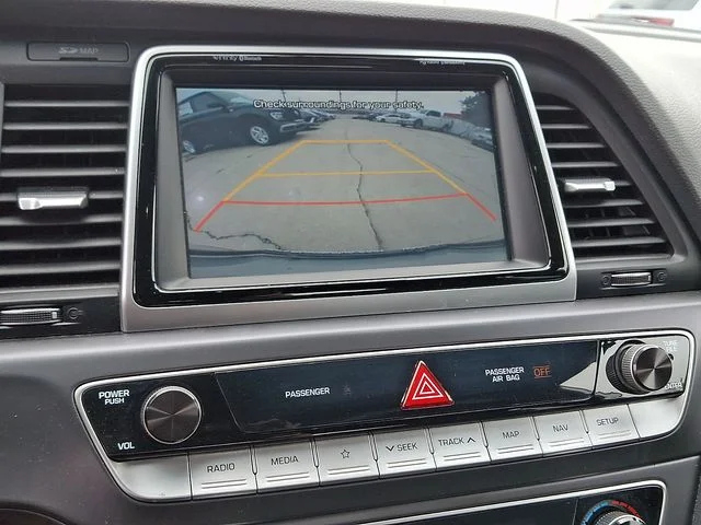 Used 2018 Silver Hyundai Limited 2.0T+ image 24