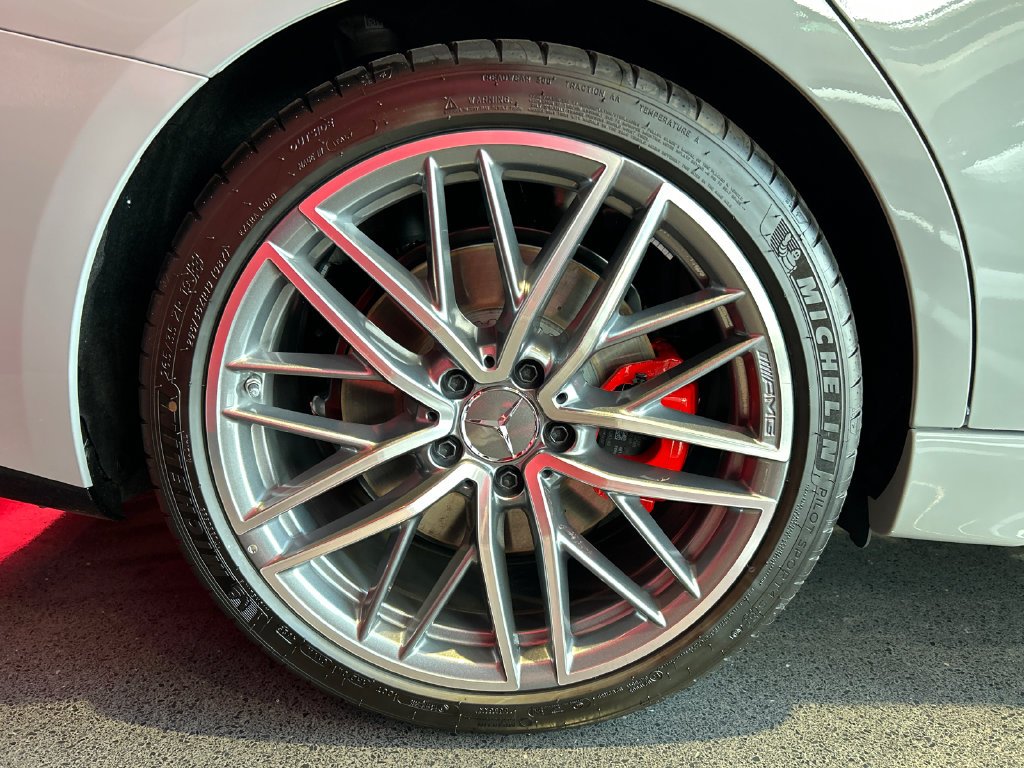 New 2026 MANUFAKTUR Alpine Grey Mercedes-Benz AMG® C 43 4MATIC Sedan image 31