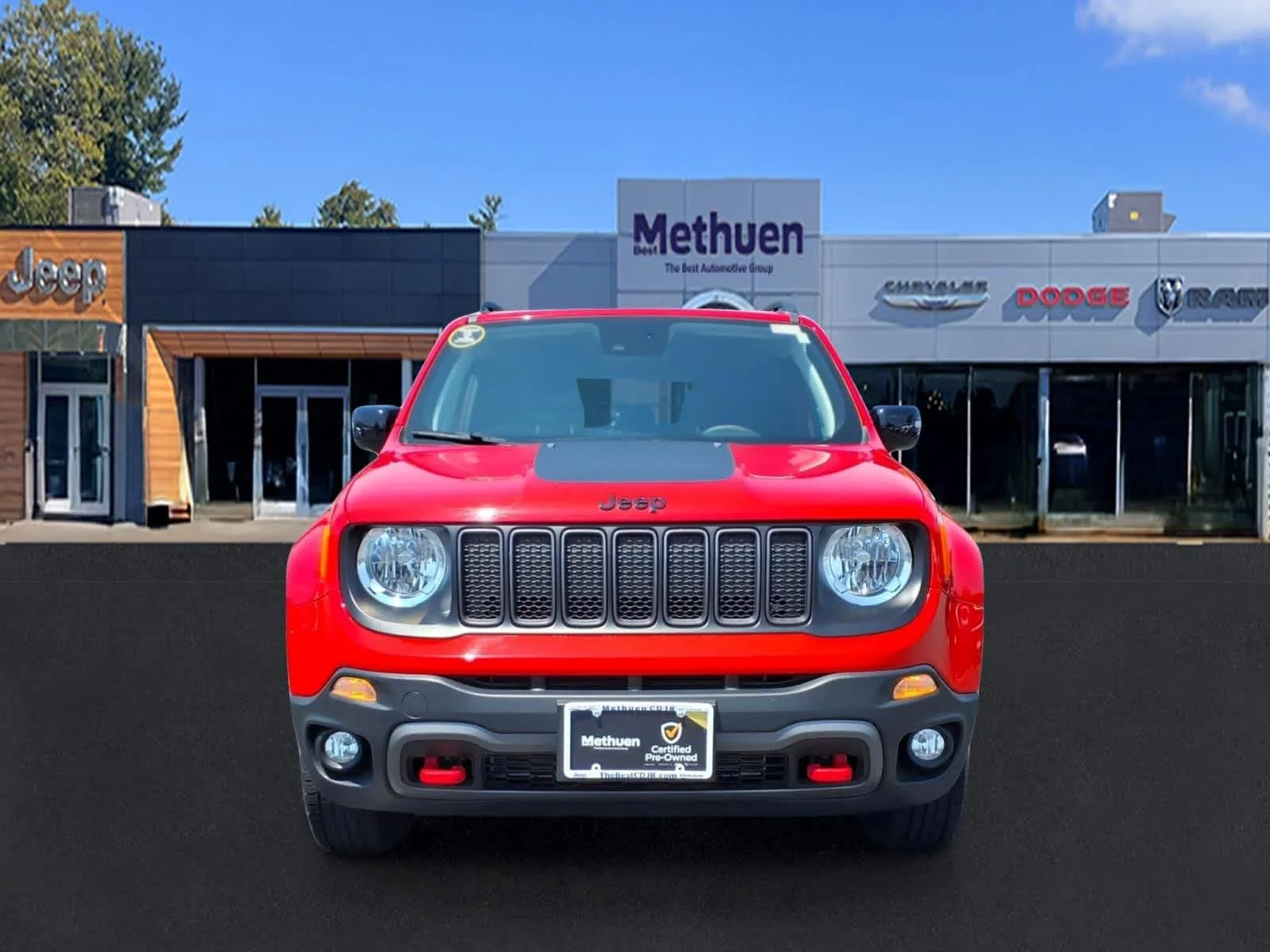 Used 2023 Colorado Red Clearcoat Jeep Trailhawk image 10