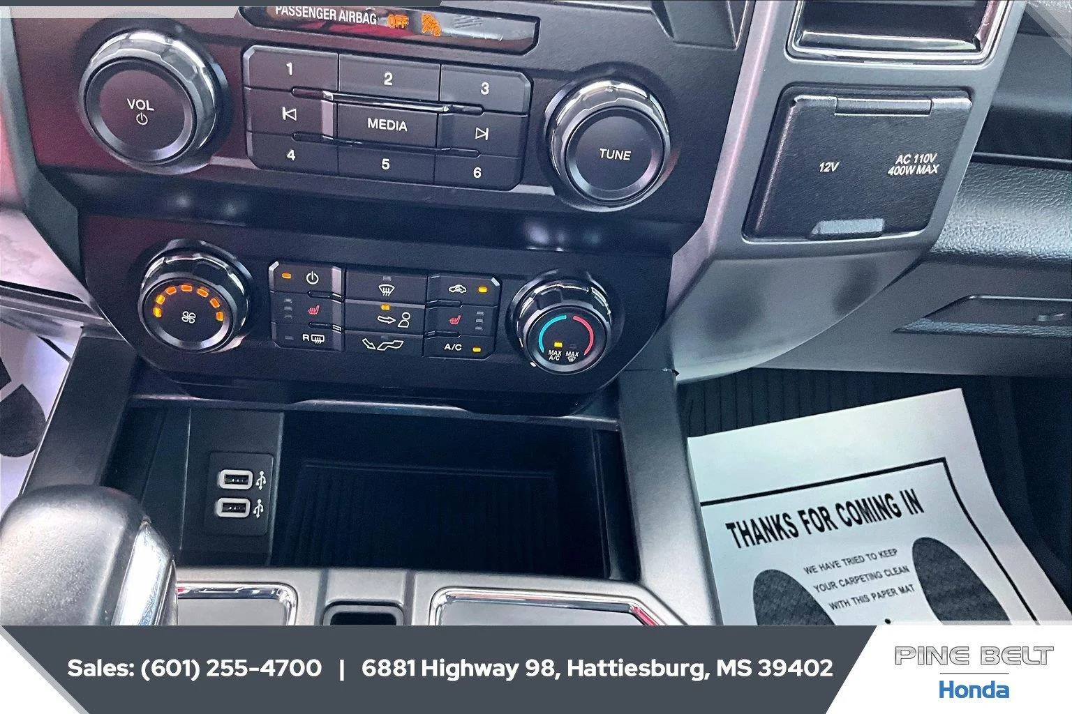 Used 2019 Velocity Blue Ford XLT image 23