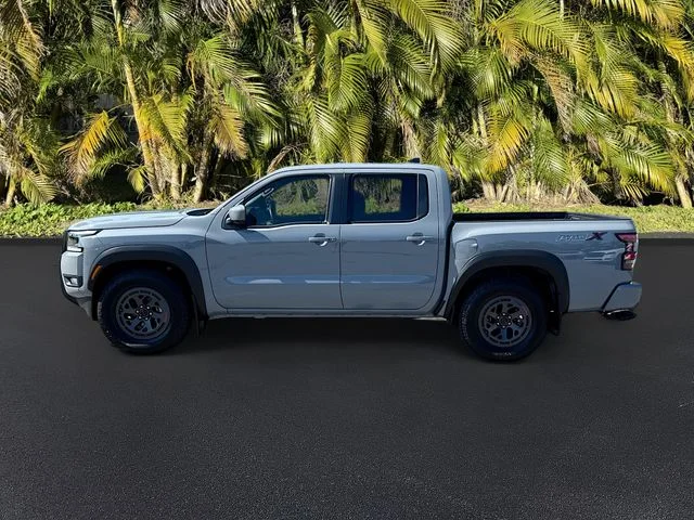Used 2025 Gray Nissan PRO-X image 8