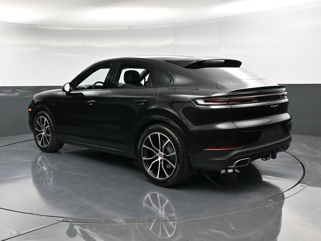 2026 Porsche Cayenne E-Hybrid Coupe photo 2