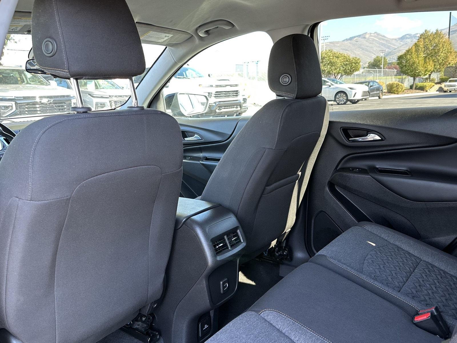 2022 Chevrolet Equinox LT - Photo 23