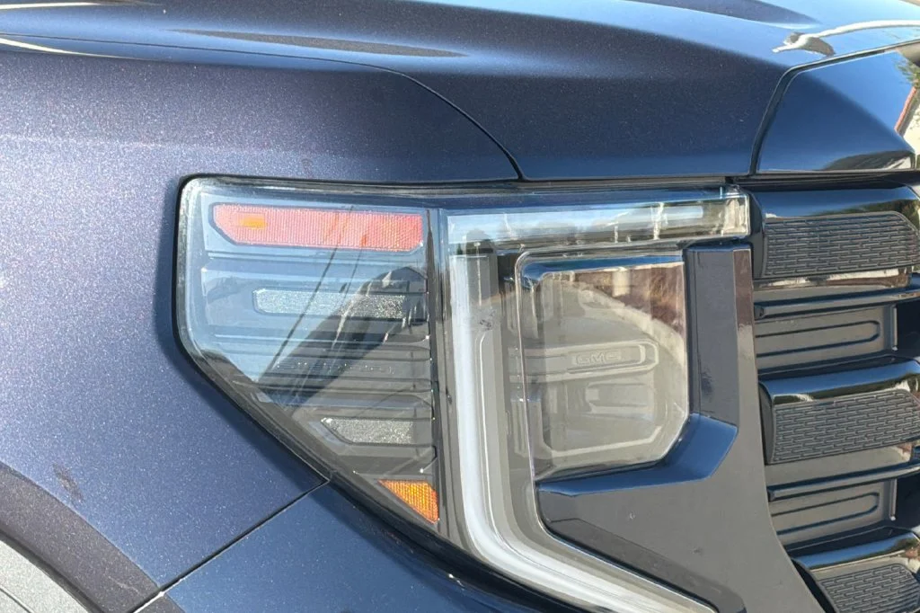 Used 2024 Titanium Rush Metallic GMC Elevation image 38