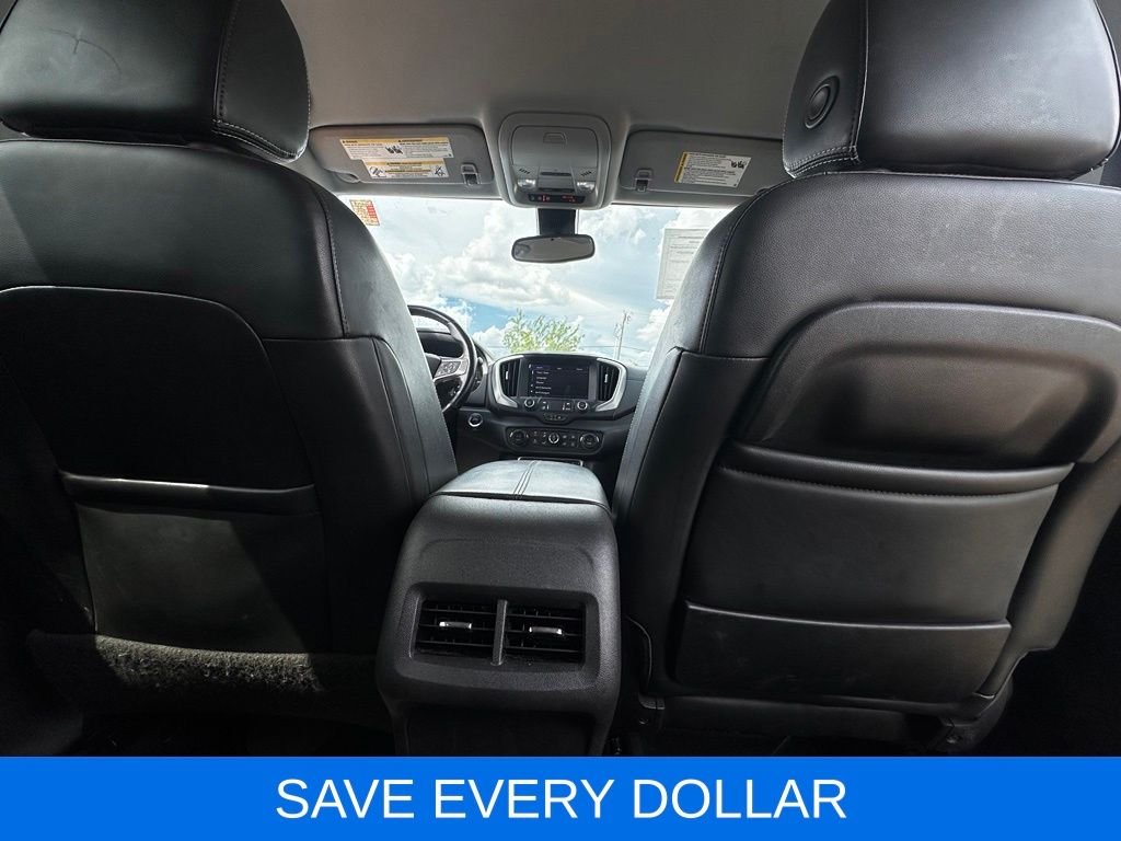 Used 2022  GMC SLT image 18