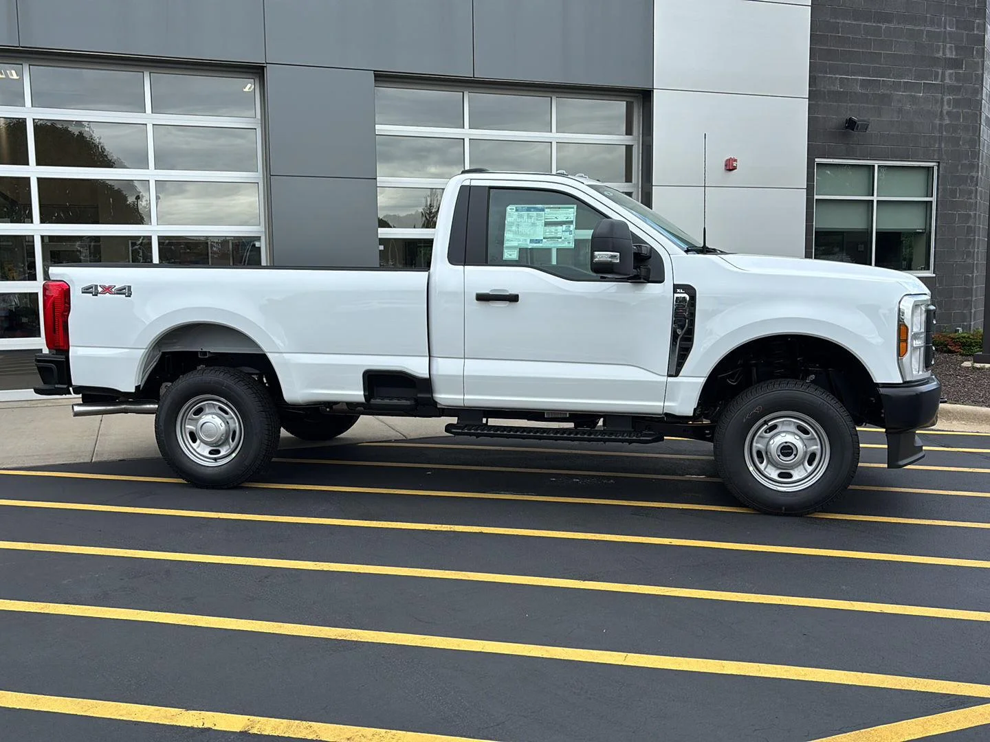 New 2026 Oxford White Ford F-250® XL image 5