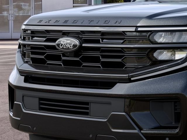 New 2027 Agate Black Metallic Ford Platinum image 17