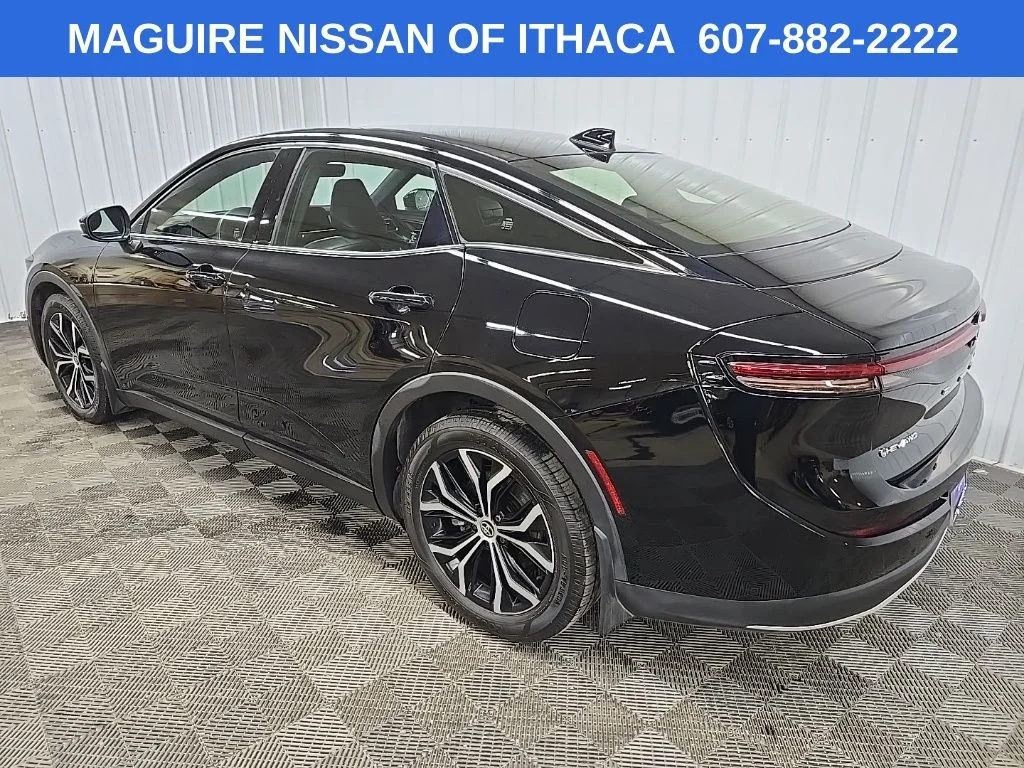 Used 2024 Black Toyota XLE image 9