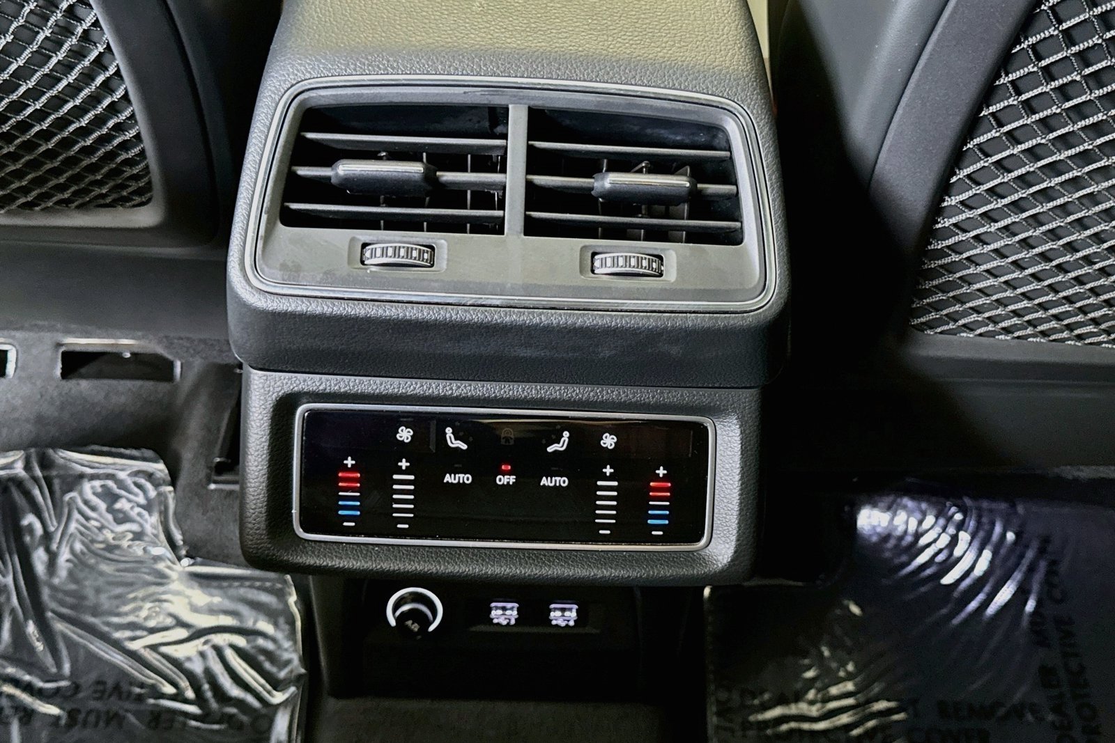 Used 2019 Mythos Black Metallic Audi Prestige image 24