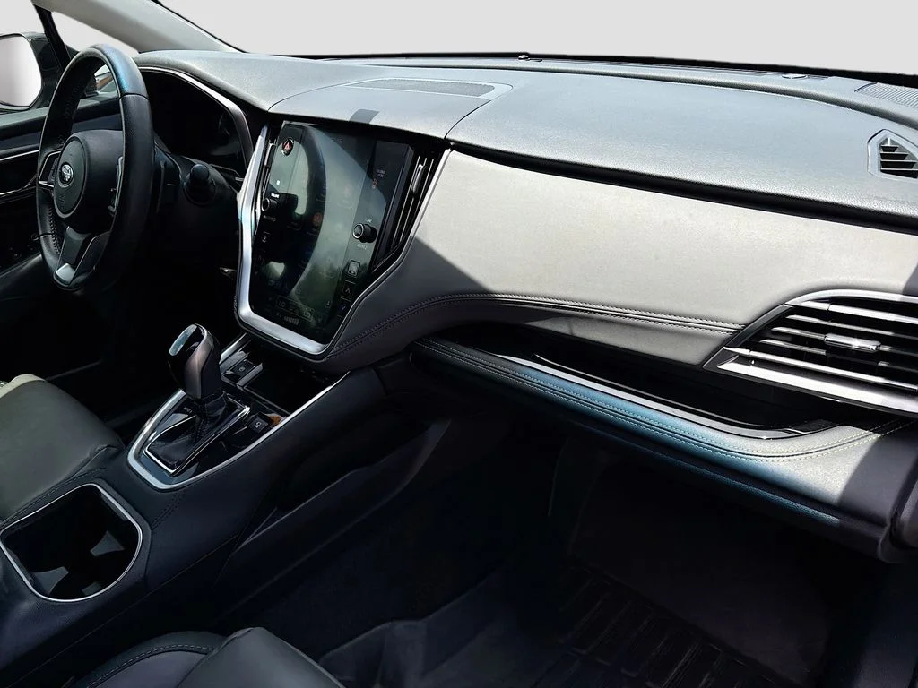 Used 2022 Gray Metallic Subaru Onyx Edition XT image 29