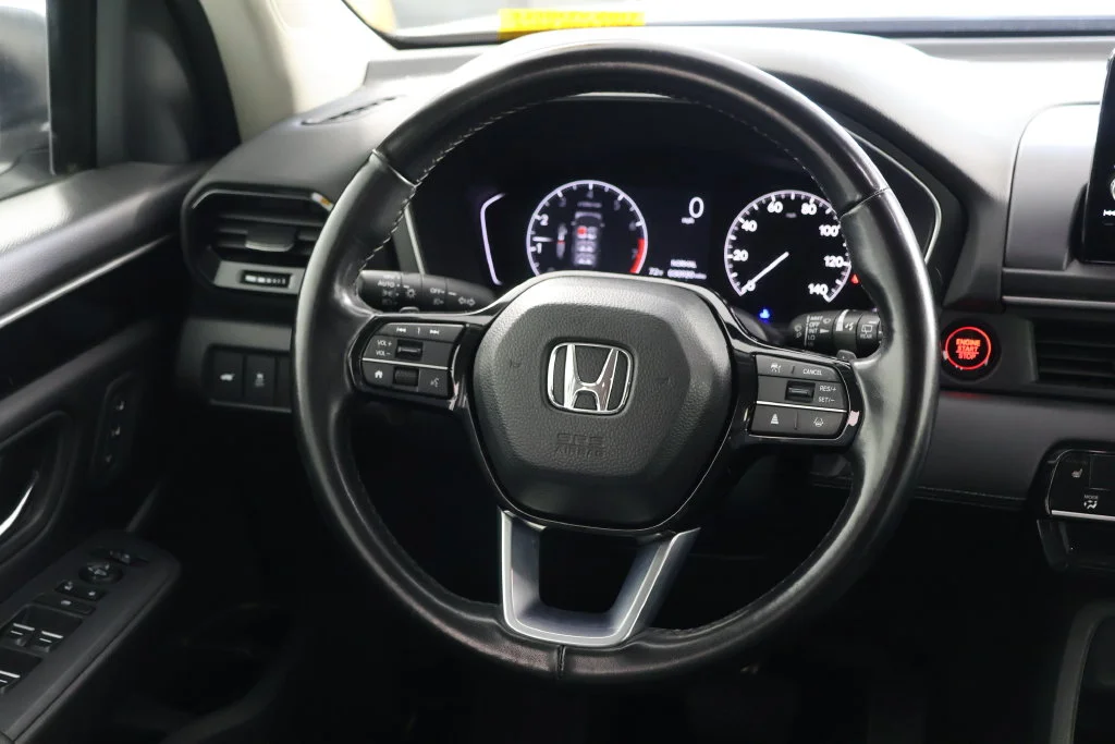 Used 2023 Platinum White Pearl Honda EX-L image 10