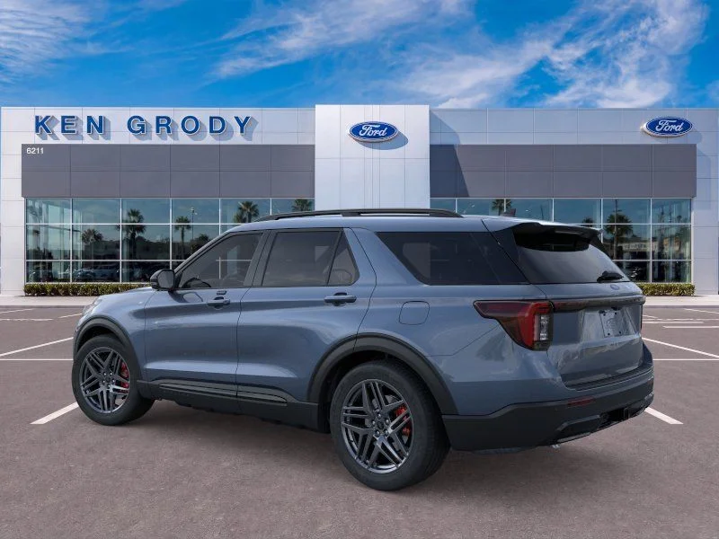 New 2026 Vapor Blue Metallic Ford ST-Line image 6