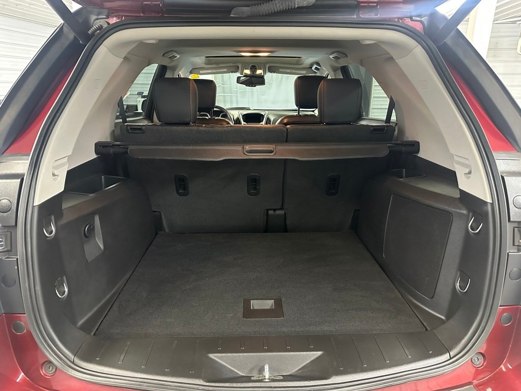 Used 2017 Siren Red Tintcoat Chevrolet Premier image 25