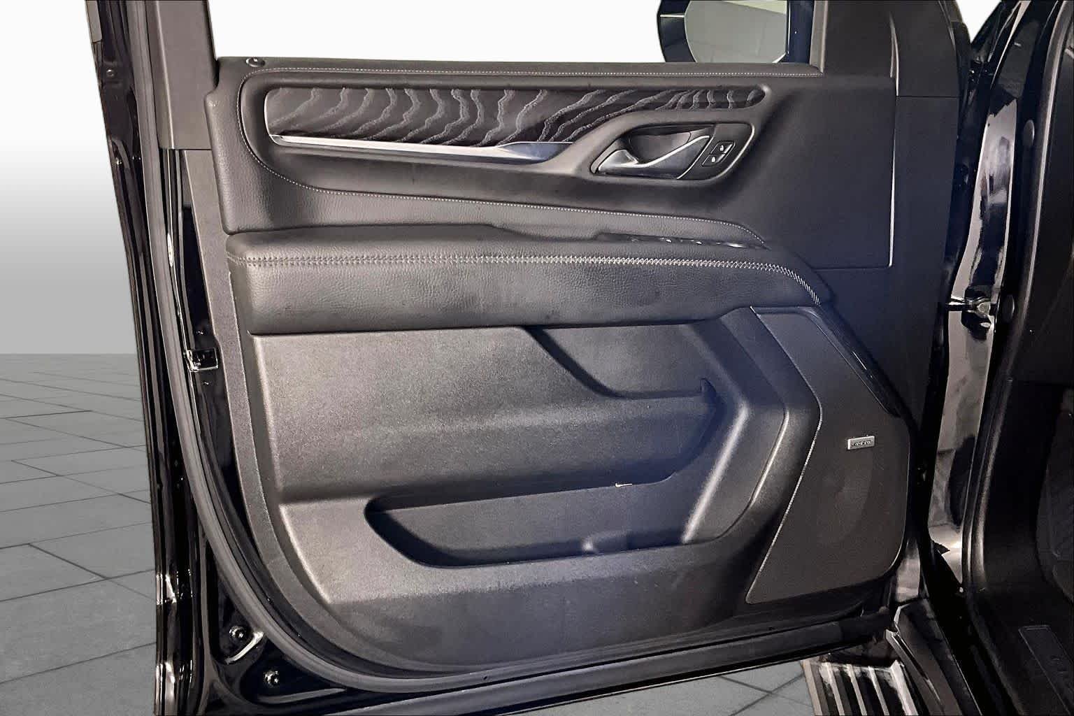Used 2022 ONYX BLACK GMC Denali image 20