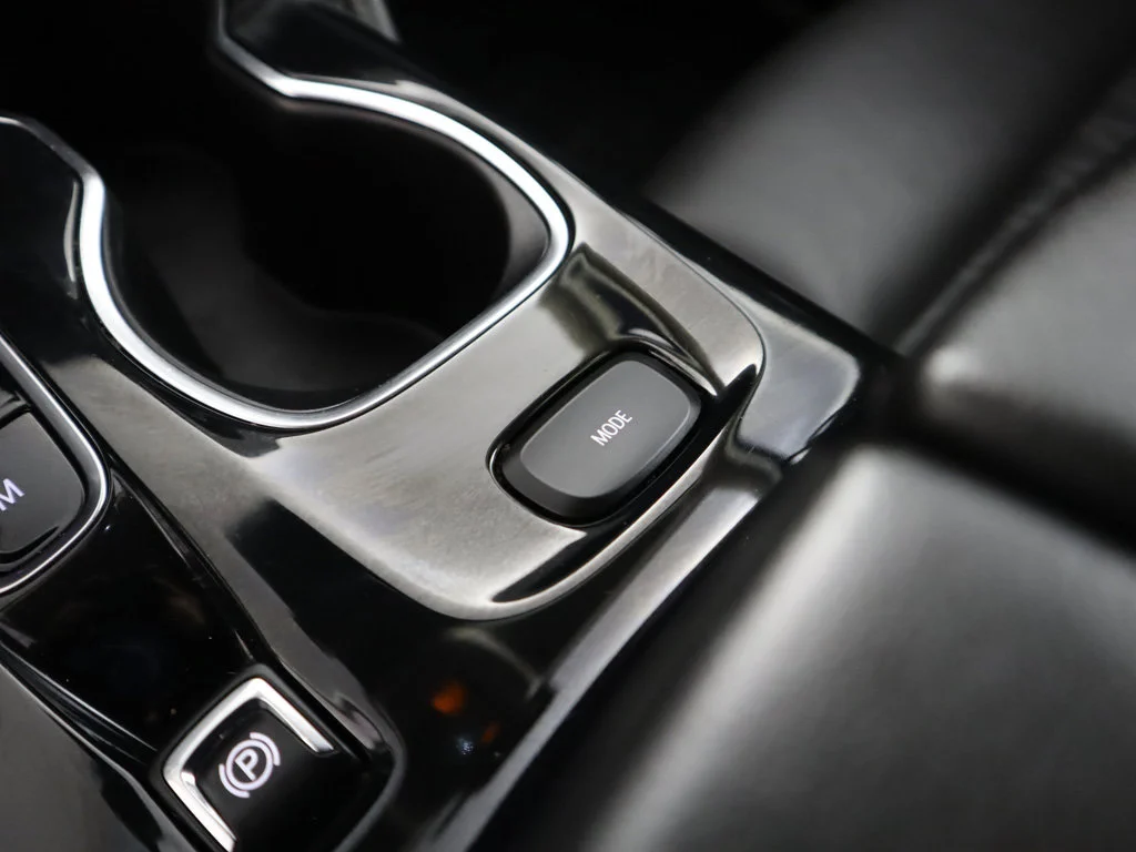 Used 2023 Cinnabar Metallic Buick Avenir image 63