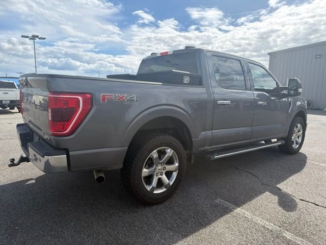 Used 2021 Gray Metallic Ford XLT image 3