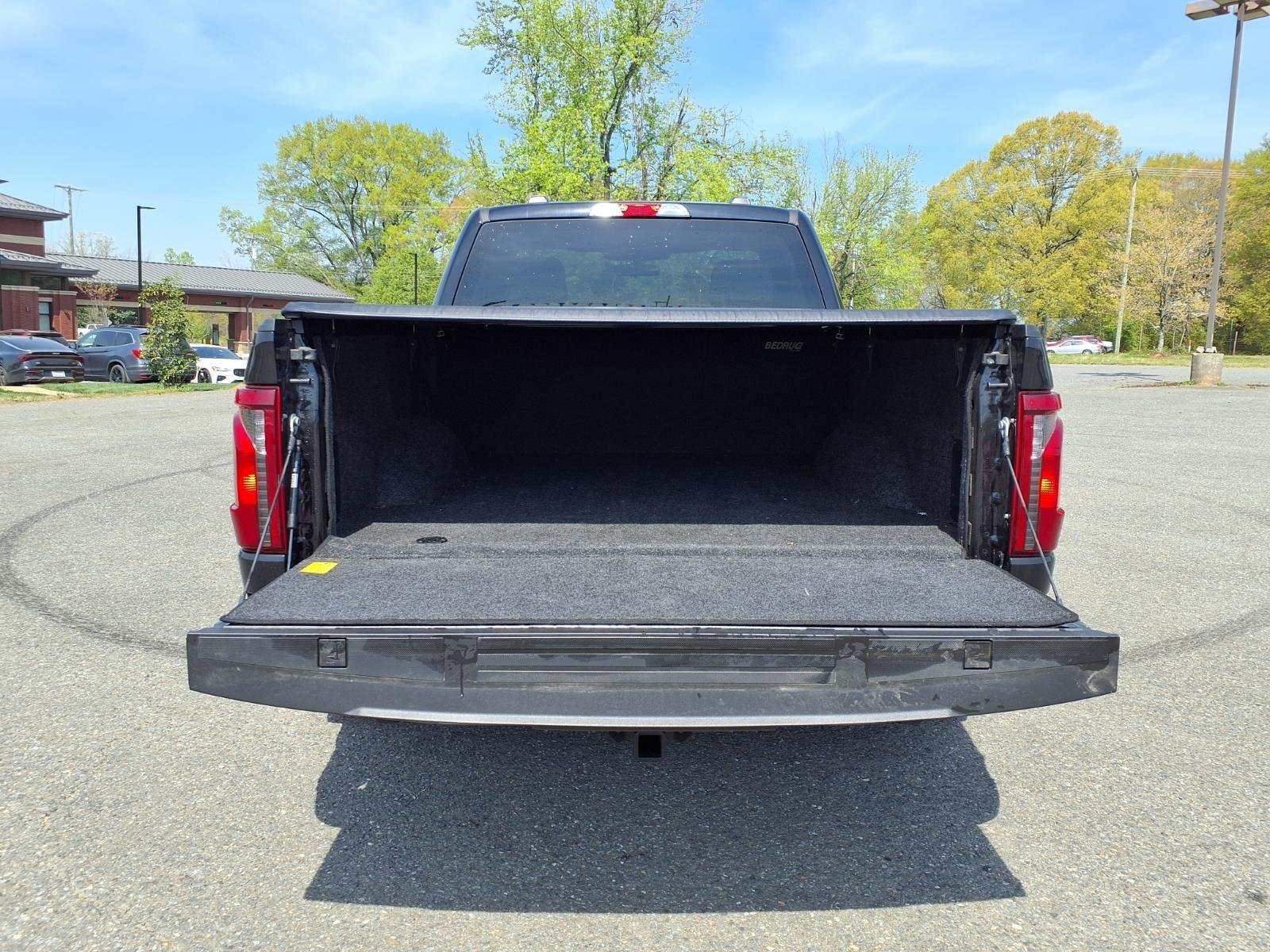 Used 2024 Agate Black Metallic Ford XL image 31