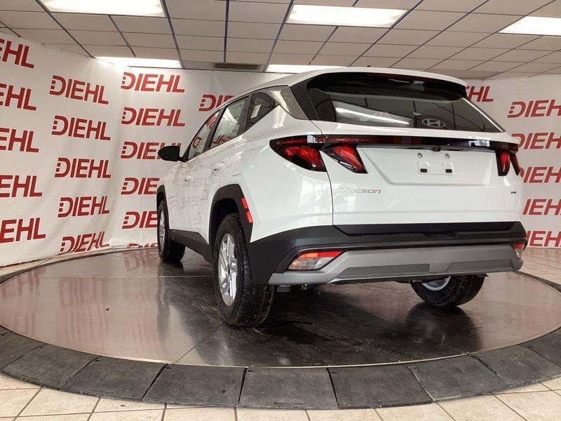 New 2026 White Hyundai SE AWD image 5