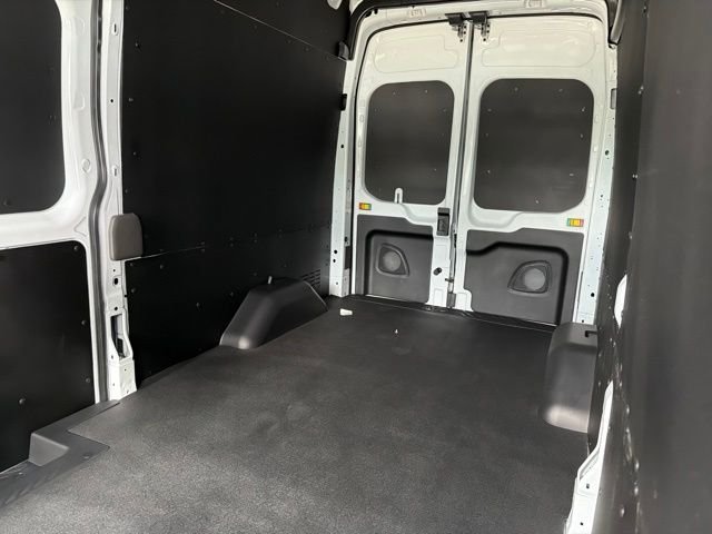 New 2026 Oxford White Ford Cargo Van image 8