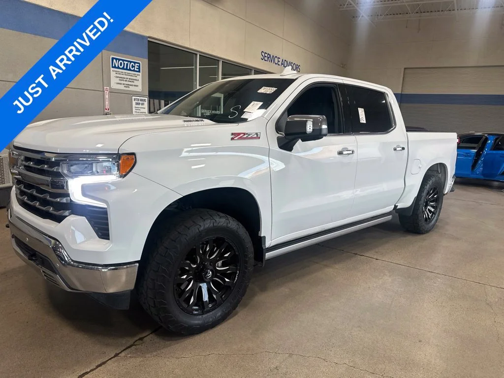 Used 2022 Summit White Chevrolet LTZ image 1