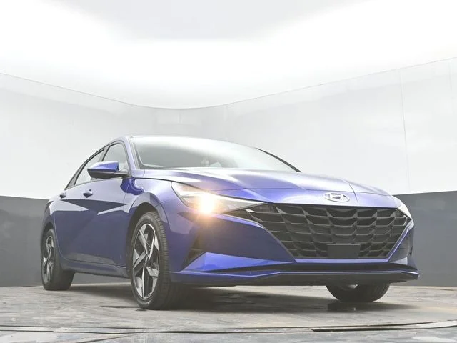 Used 2023 Blue Hyundai SEL image 28