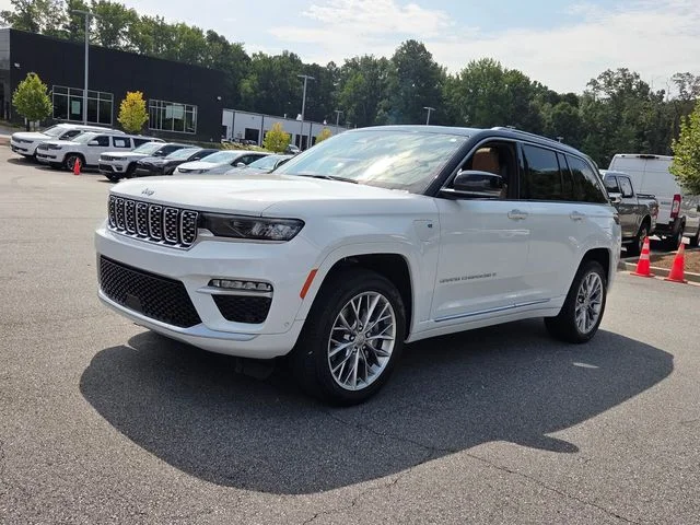 Used 2023 White Jeep Summit 4xe image 3