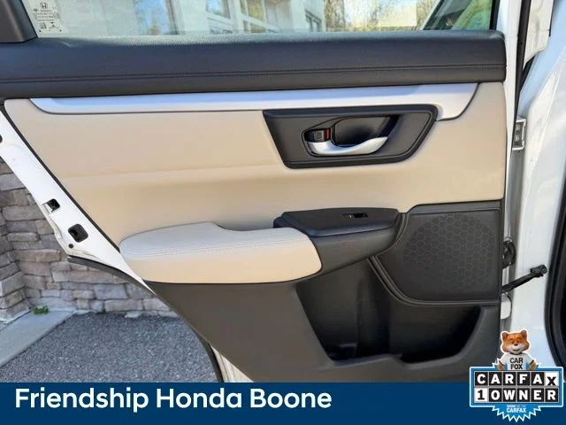 Used 2020 White Honda LX image 28