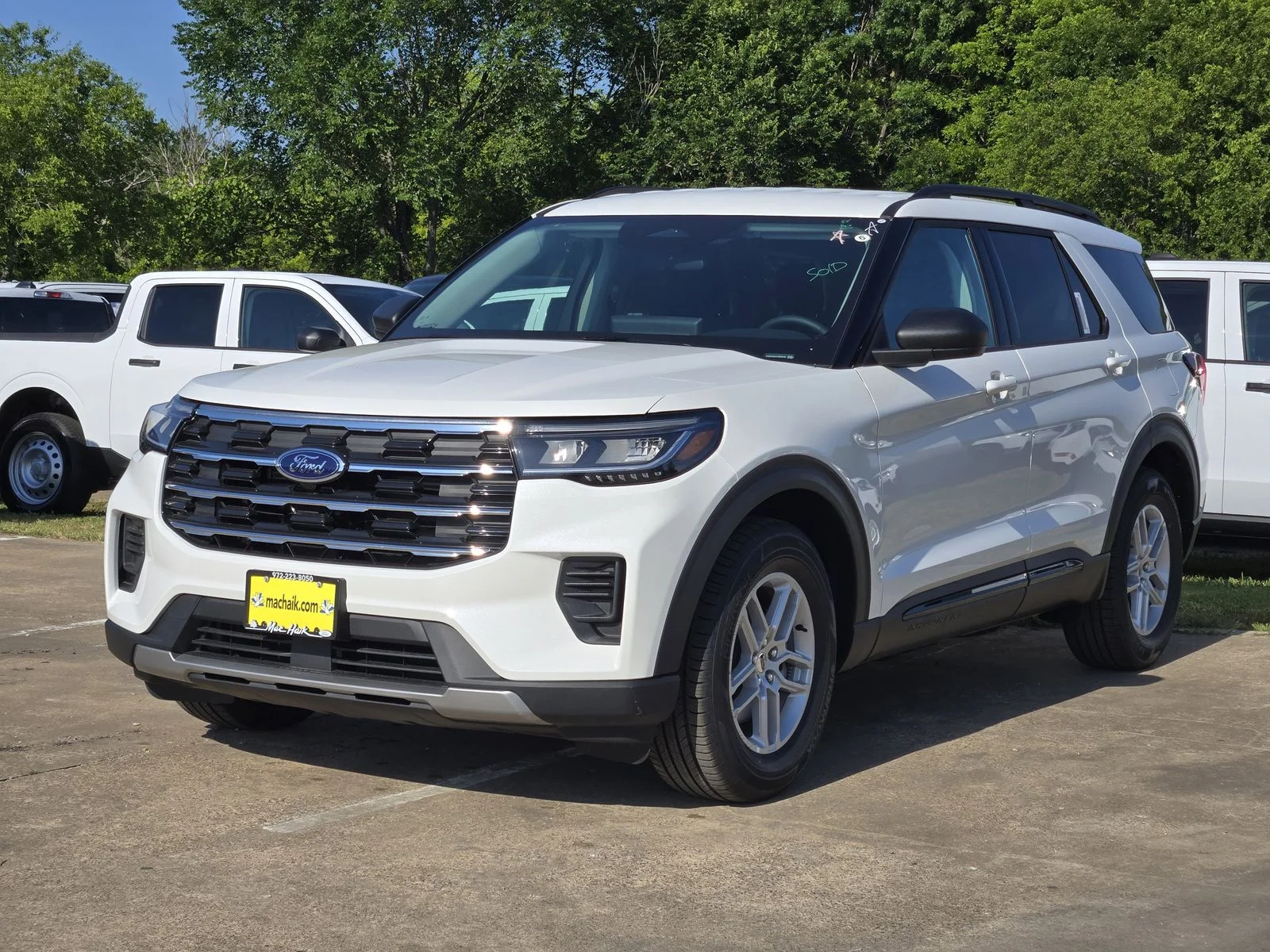New 2026 Star White Metallic Tri-Coat Ford Active image 2