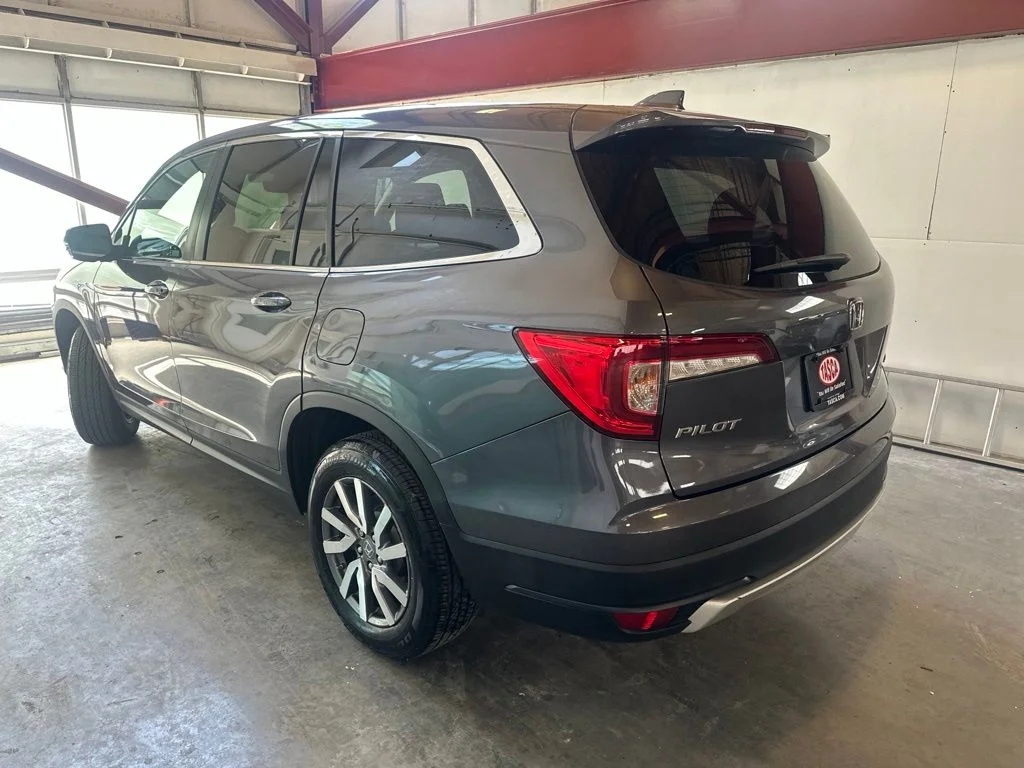 Used 2021  Honda EX-L image 3