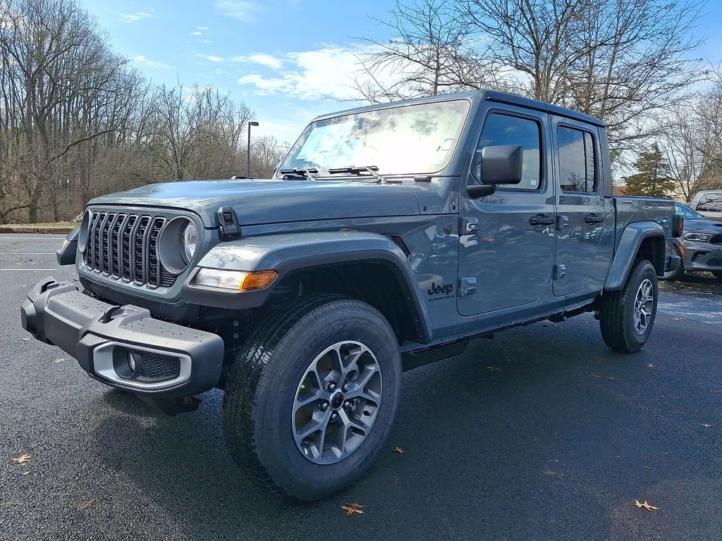 New 2026 Anvil Clear-Coat Exterior Paint Jeep Sport S image 2