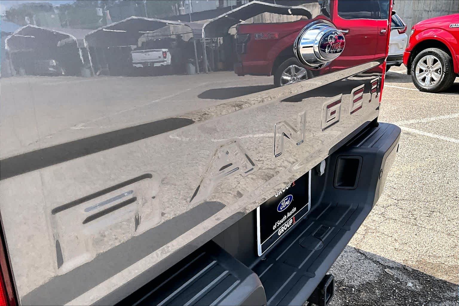 Used 2021 Carbonized Gray Metallic Ford LARIAT image 13