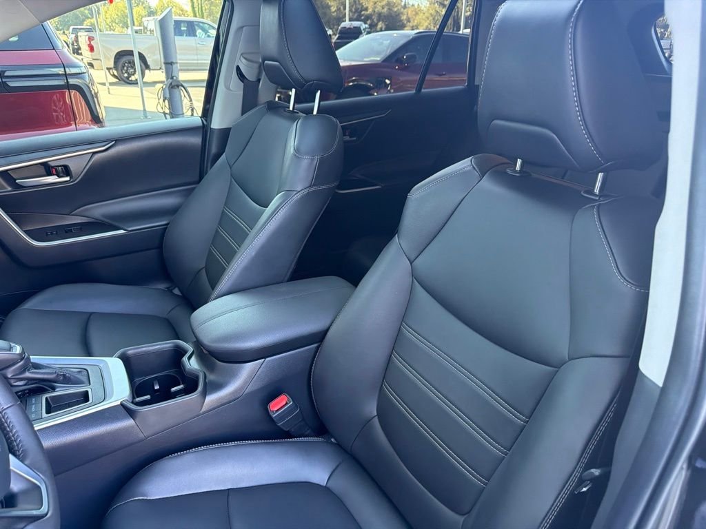 Used 2024 Black Toyota XLE Premium image 21
