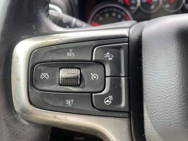 Used 2020 Black Chevrolet LTZ image 17