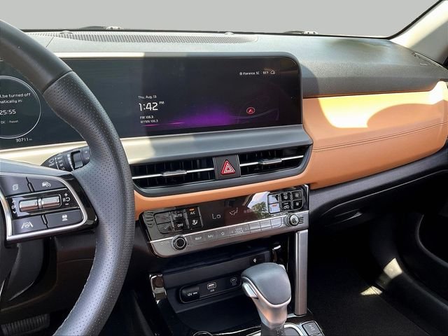 Used 2024 Gray Kia SX image 11