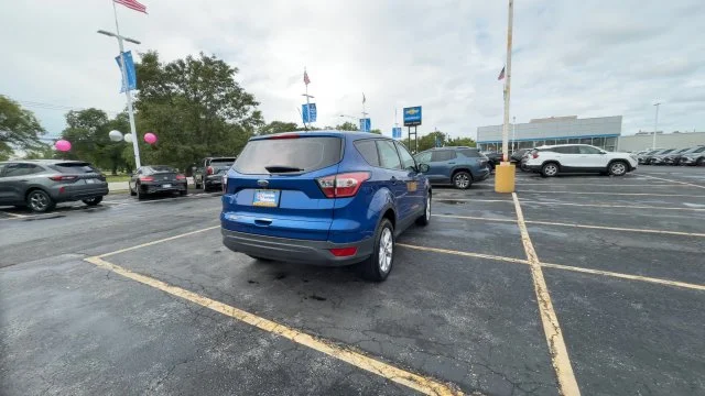 Used 2018 Blue Ford S image 7