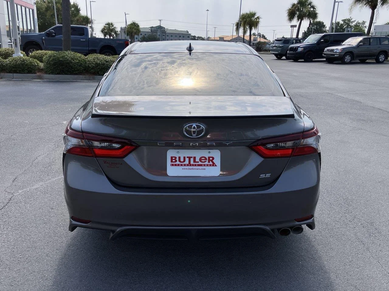Certified Used 2024 Gray (Predawn Gray Mica) Toyota SE image 4
