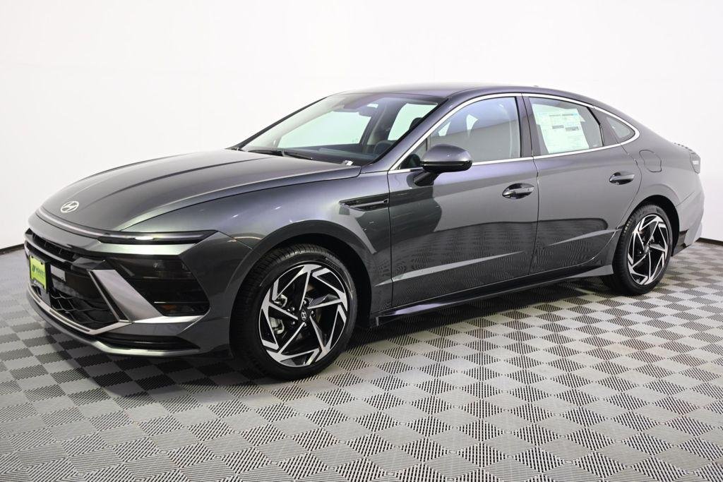 New 2026 Gray Hyundai SEL Sport image 2