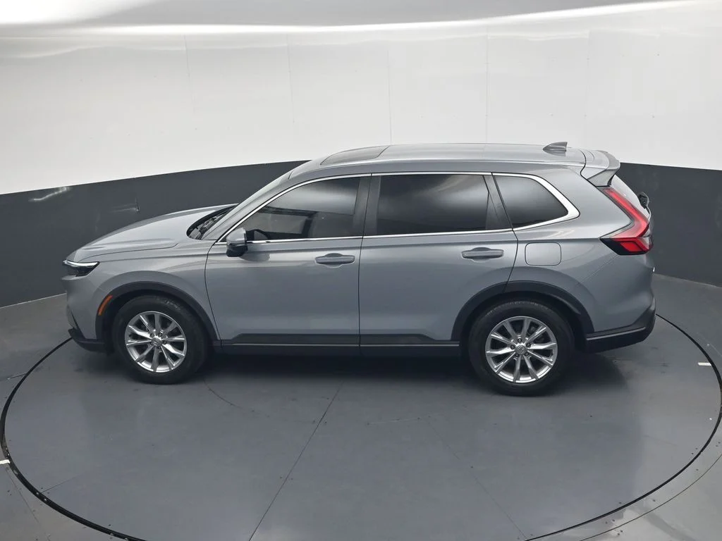 Used 2023  Honda EX-L image 36