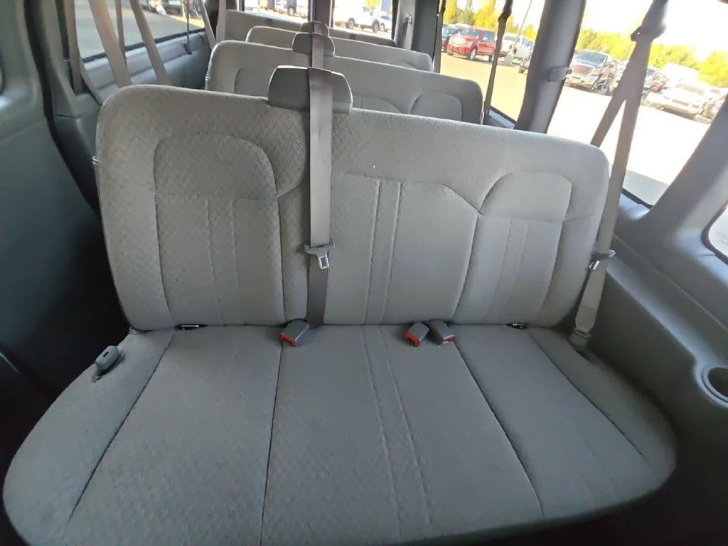 2023 Chevrolet Express Passenger LS - Photo 28