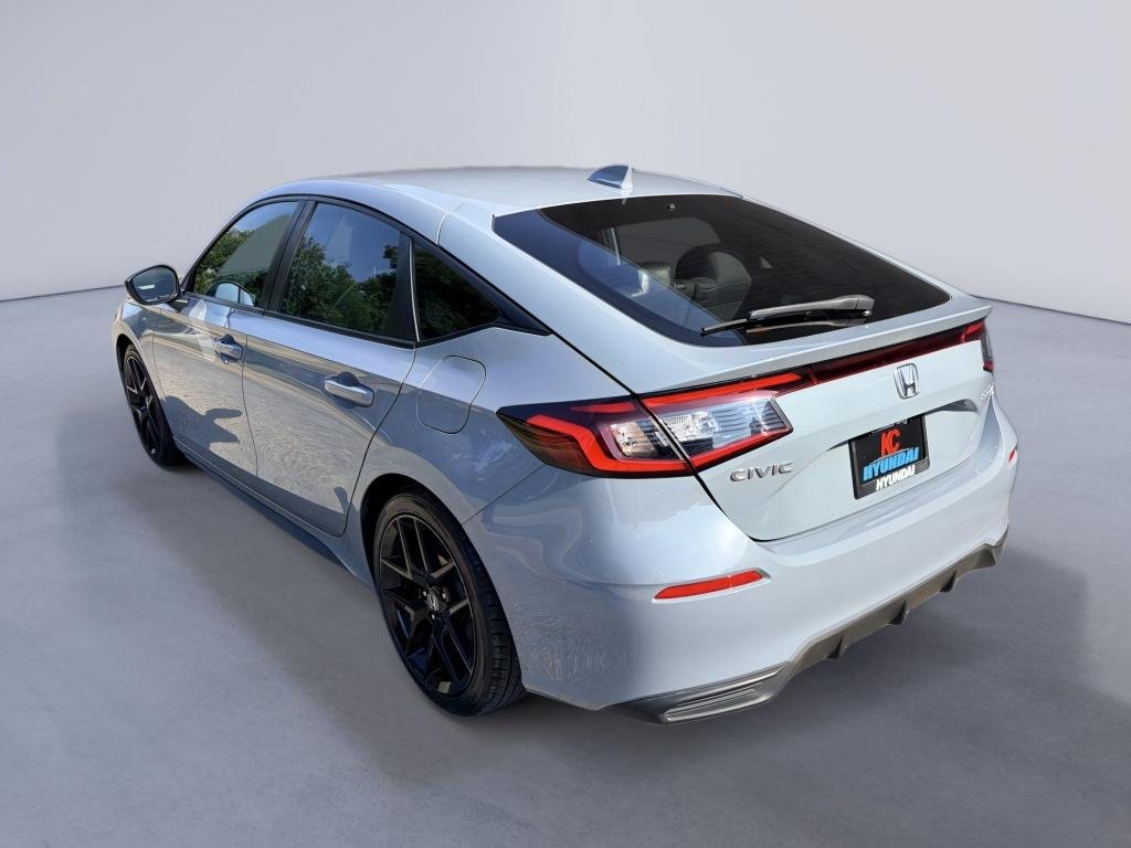 Used 2023 Boost Blue Pearl Honda Sport image 3
