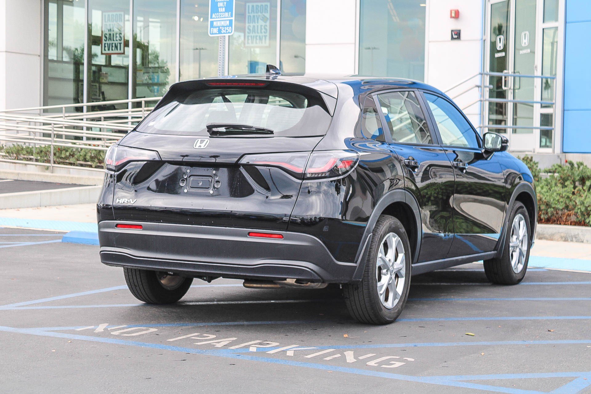 2024 Honda HR-V LX - Photo 34