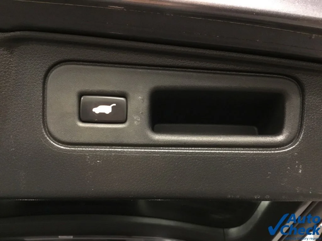 Used 2020 Gray Honda EX-L image 13